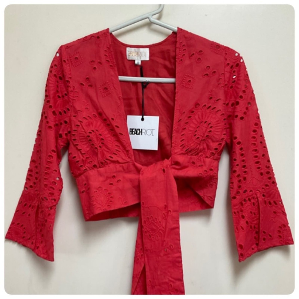 Beach Riot Eyelet Top with Tie Front Opening in Red Size Extra Small NWT